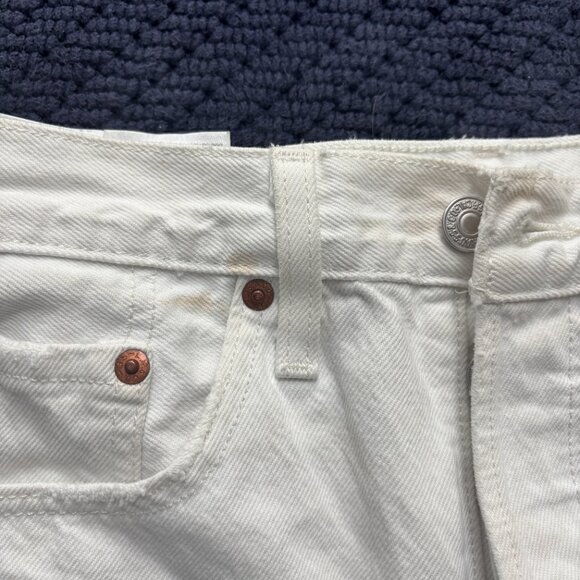 Levi’s White 501 Buttonfly Jean Shorts Size 26 - Picture 3 of 15